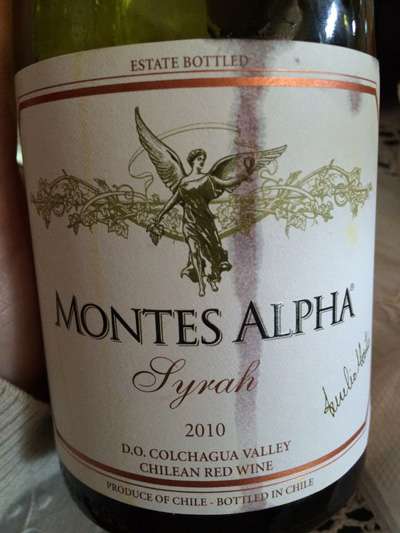 đặc điểm vang Montes Alpha Syrah