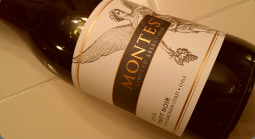sản xuất Montes Limited Selection Pinot Noir