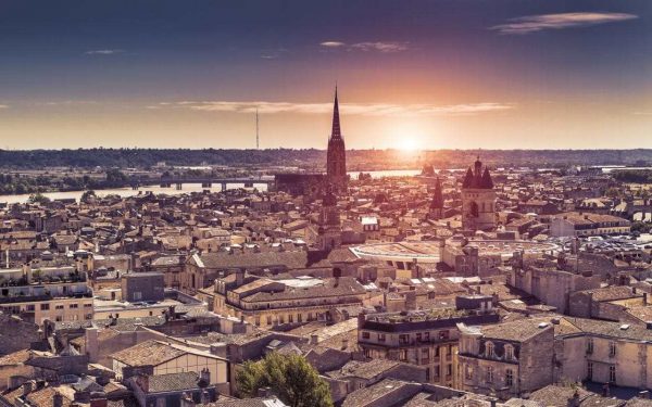 Bordeaux- Thủ Đô Ngành Công Nghiệp Rượu Vang Thế Giới