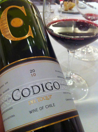 đặc điểm rượu vang Chile Codigo