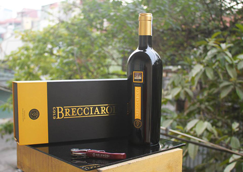 giới thiệu rượu vang brecciarolo gold